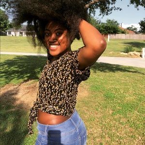 Meet your Posher, Asia